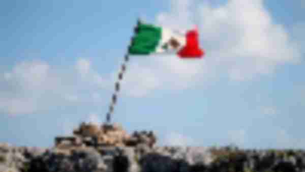 https://www.ajot.com/images/uploads/article/mexico-flag-on-hilltop.jpg