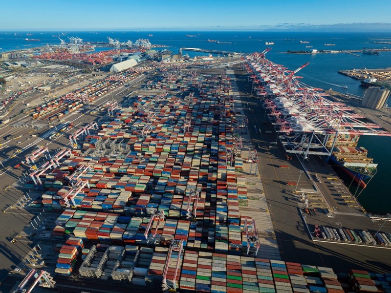 Port of Long Beach breaks cargo record