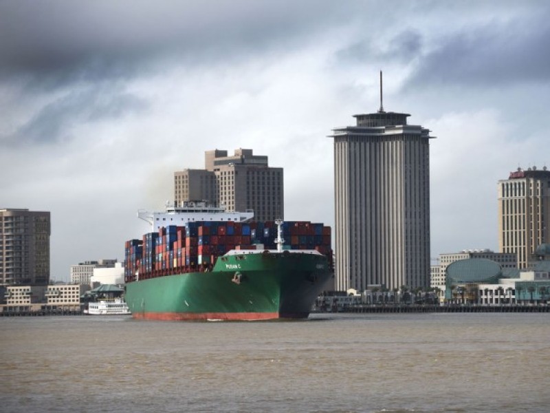 Port of New Orleans handles largest container ship to date