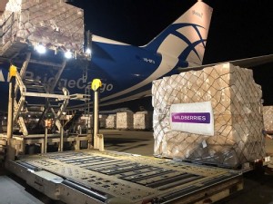https://www.ajot.com/images/uploads/article/s_Wildberries_and_AirBridgeCargo_Airlines_launch_regular_air_charter_services_to_the_Russian_Far_East.jpg