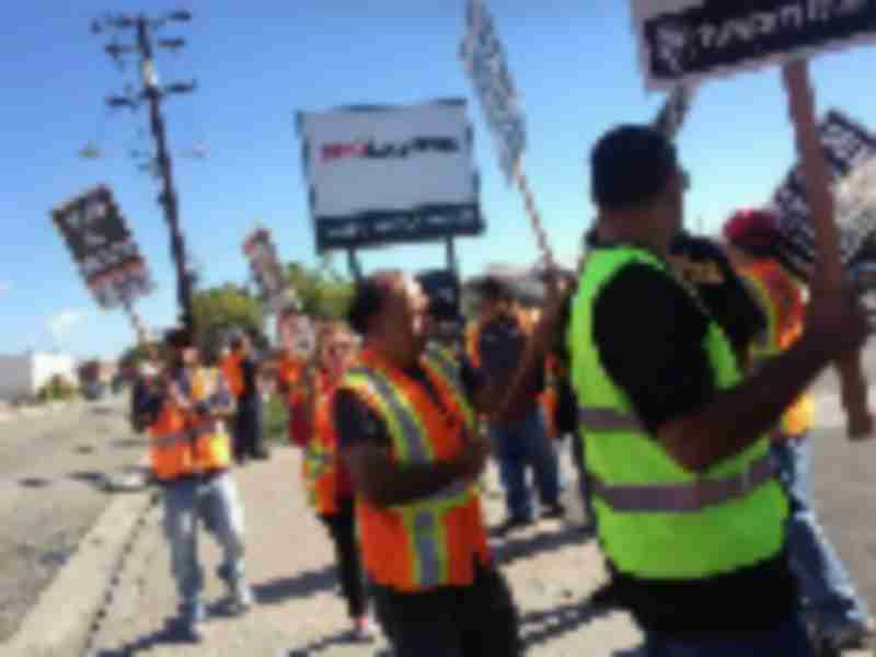 Port Workers Plan Strike in L.A. to Challenge Logistics Firms