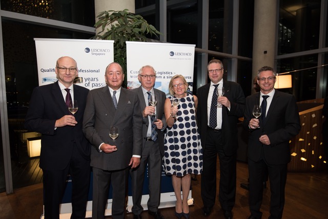Left to Right: Oliver Oestreich, COO Leschaco Group, Jörg Conrad, CEO and Owner of the Leschaco Group, Rainer Barthel, CFO Leschaco Group, Elke Conrad, Oliver Fixson, Deputy Head of Mission of the German Embassy Singapore, Kai Chladek, Managing Director Leschaco Pte Ltd, Singapore