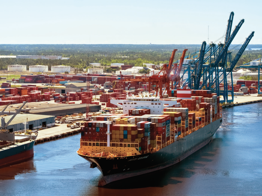 The Port of Wilmington has begun to receive calls from vessels with capacities of 12,000 TEUs, including the Kota Pekarang, operated by Zim Integrated Shipping Services in partnership with the 2M Alliance. 
