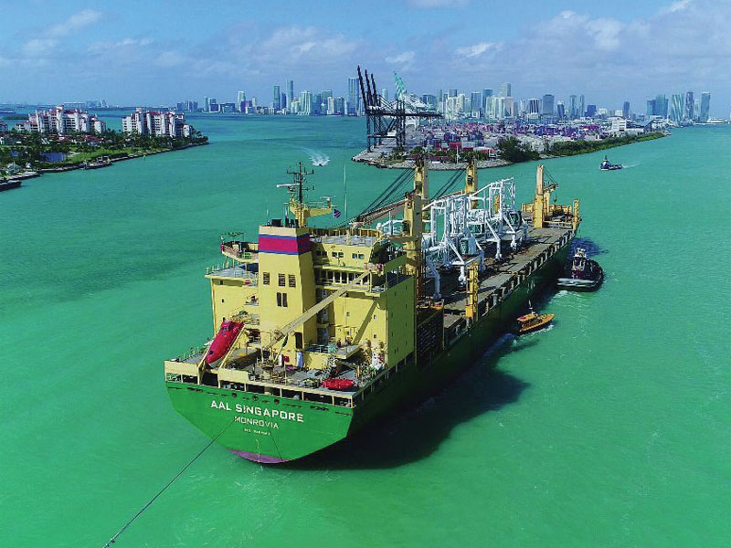 The AAL Singapore sails into port.