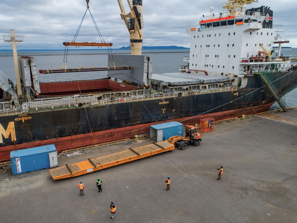 Port of Thunder Bay’s cargo base is being diversified through steel and wind energy cargo. Photo Thunder Bay Port Authority.