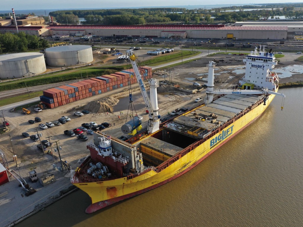 Port of Thunder Bay handles a wide variety of project and breakbulk cargo.