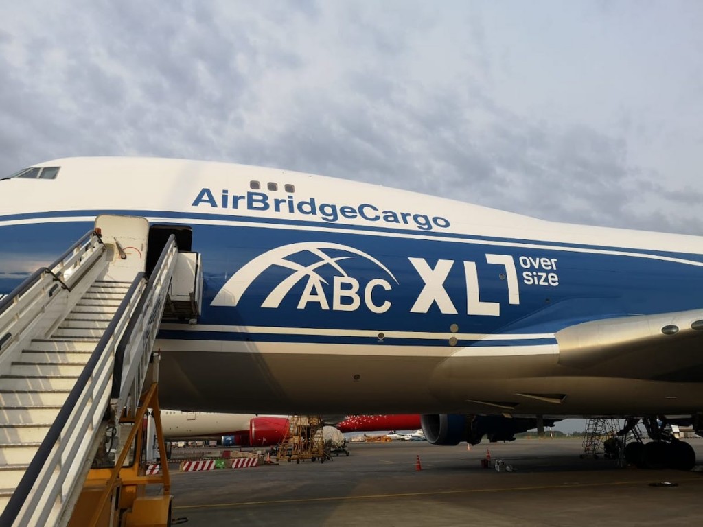 ABC's new 'abcXL' liveried Boeing 747 freighter 