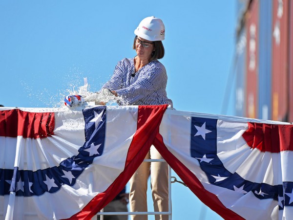 Christine Crowley Christens El Coqui to Serve Puerto Rico with Supply Chain and Shipping Solutions 