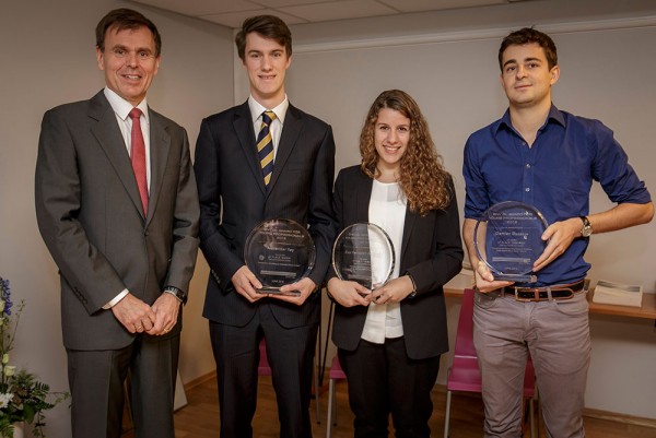 Tor E. Svensen, CEO of DNV GL – Maritime (far left), with the winners of the 2015 DNV GL Award for Young Professionals (from left to right, Alexander Iley, Eva Herradón de Grado and Damien Ducasse). 