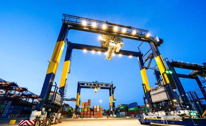 5G technology provides the communications for remote-controlled yard cranes at the Port of Felixstowe