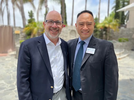 Brandon Fried, Executive Director, Airforwarders Association (AfA) (left) with Michael Yu, President, Los Angeles Air Cargo Association (LAACA) (right).