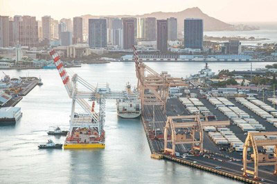 Matson's new cranes arrive at Honolulu terminal