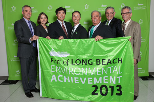 At the Long Beach Green Flag Award ceremony. Third from left is Mitsui O.S.K. Bulk Shipping (U.S.A), LLC. Assistant Manager Nick Mori, and fourth is MOL (America) Inc. District Sales Manager Tim Ashley 
