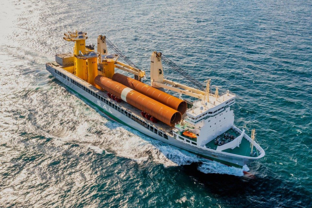 MV Svenja (SAL) transporting monopiles and transition pieces