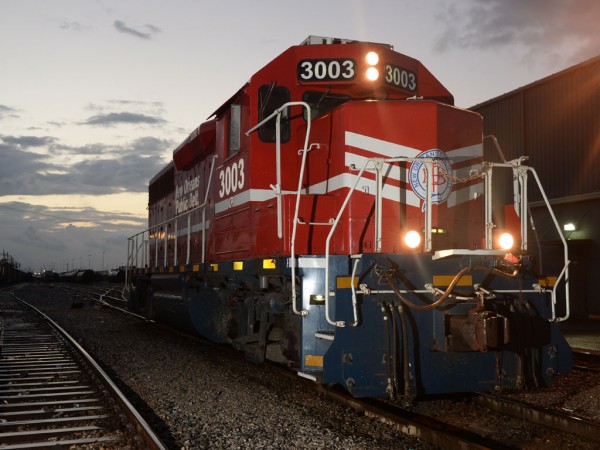 A National Clean Diesel Funding grant will allow Port of New Orleans and New Orleans Public Belt Railroad to retrofit the engine of a conventional diesel locomotive to a cleaner engine with low emissions beyond current requirements. 