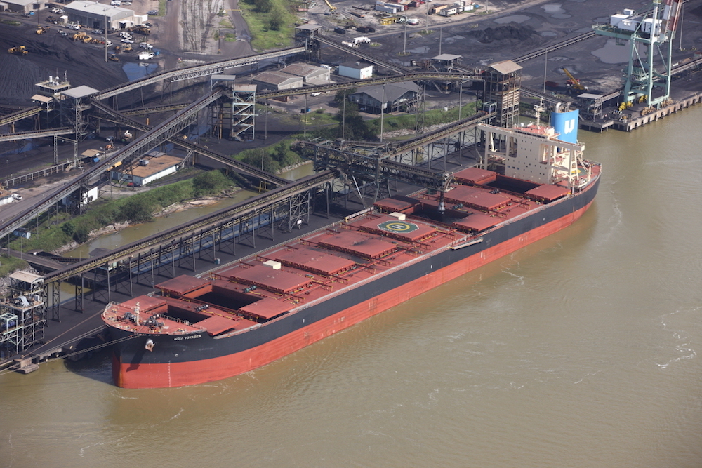 NSU VOYAGER loads over 135,400 net tons of Alabama metallurgical grade coal. 