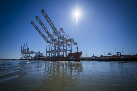 The delivery of three new dockside electric cranes to Port Houston’s Barbours Cut terminal will increase the total number to seven super post-panamax cranes operating at the container facility. 