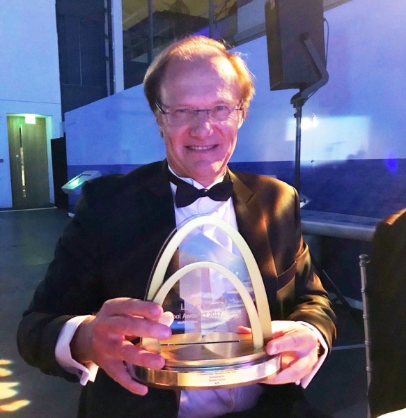 Nicolas Sartini received Lloyds List award