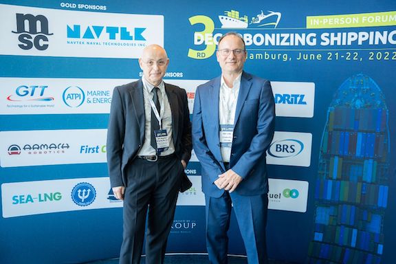 Mikhael Serebro, Global Project Manager, ZIM Integrated Shipping Services Ltd. [L] with Steve Esau, COO, SEA-LNG [R] at the 3rd Decarbonizing Shipping Forum, Hamburg