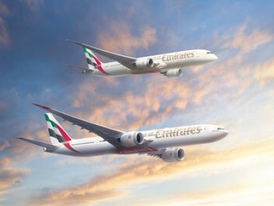 https://www.ajot.com/images/uploads/article/Emirates_Boeing_Formation.jpg