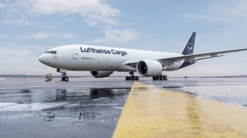 https://www.ajot.com/images/uploads/article/Lufthansa_Cargo_plane.jpg