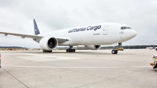 https://www.ajot.com/images/uploads/article/Lufthansa_cargo_plane_1.jpg