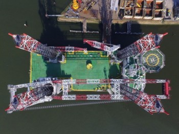 https://www.ajot.com/images/uploads/article/Seajacks-Scylla-Aerial-view.jpg