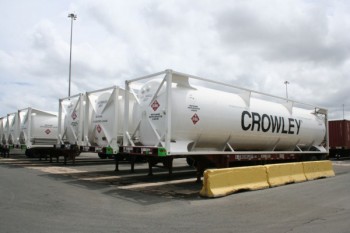 https://www.ajot.com/images/uploads/article/crowley-lng-container-tanks.jpg