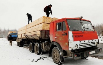 https://www.ajot.com/images/uploads/article/russia-lumber.jpg