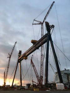 Mammoet erects biggest Goliath crane in the Nordics