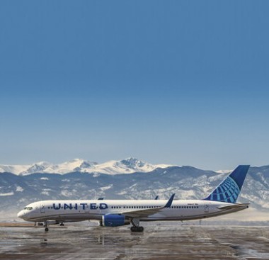 United expands role as Denver’s most flown airline: Adds 35 flights, six routes, 12 gates, new flight bank and three clubs