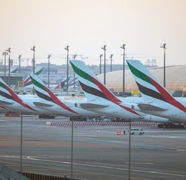 https://www.ajot.com/images/uploads/article/Emirates_plane_tails.jpg
