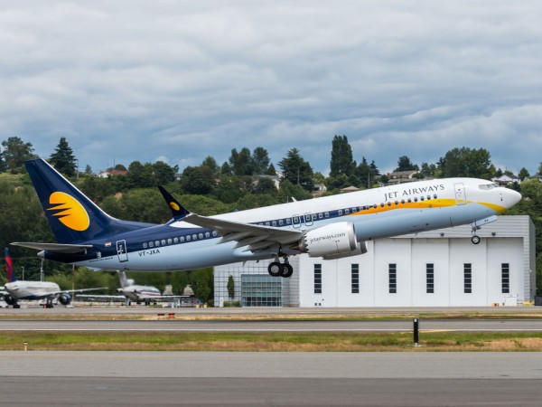 First delivery of 737 MAX to Jet Airways.