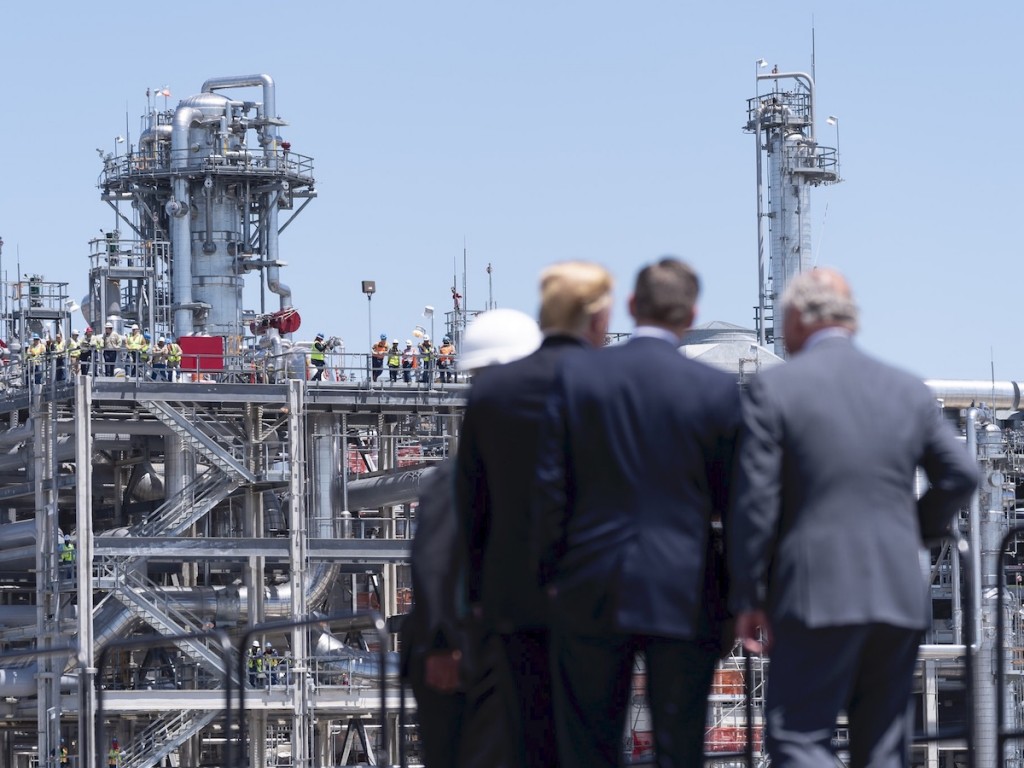 President Trump visits Cameron LNG Export Terminal