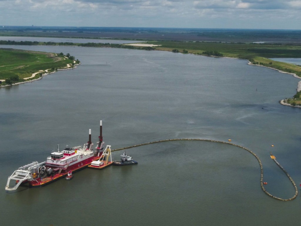 The dredge Chatry works to deepen the Savannah River. Inner harbor deepening at the Port of Savannah is slated for completion in late 2021. The inner harbor deepening is the final portion of the Savannah Harbor Expansion Project. (Georgia Ports Authority) 