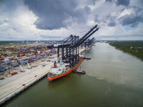 Port Houston’s newest ship-to-shore cranes stand nearly 30 stories tall with a boom length of 211 ft. able to load and unload vessels up to 22 containers wide.