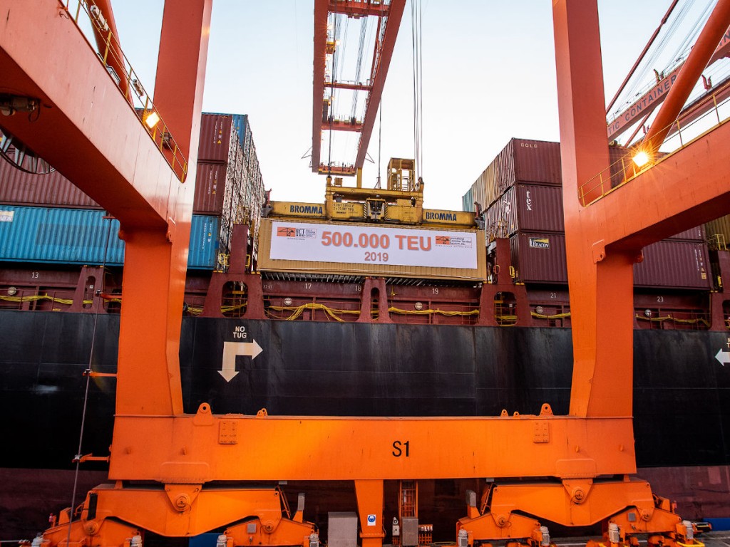 Baltic Container Terminal (BCT), International Container Terminal Services, Inc.’s (ICTSI) subsidiary at Poland’s Port of Gydnia, capped 2019 with a milestone after handling its 500,000th twenty-foot equivalent unit (TEU). 