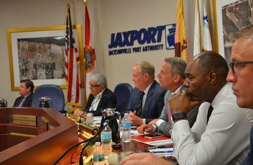Surrounded by a crowd of supporters, JAXPORT’s Board of Directors unanimously approved the start of the Jacksonville Harbor Deepening project during its regular monthly meeting.