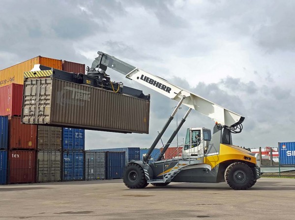 The Liebherr Reachstacker LRS 545 is busy handling containers at the Duisburg Intermodal Terminal.