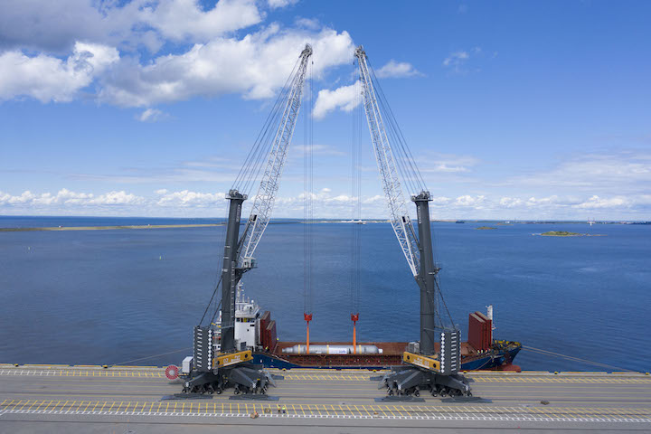 Versatile mobile harbour cranes from Liebherr are sought after around the world