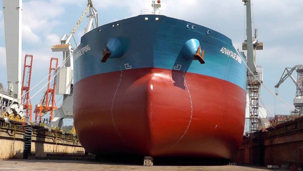 Giant crude oil tanker Advantage Spring, drydocked in Nauta Shipyard, Gdynia web