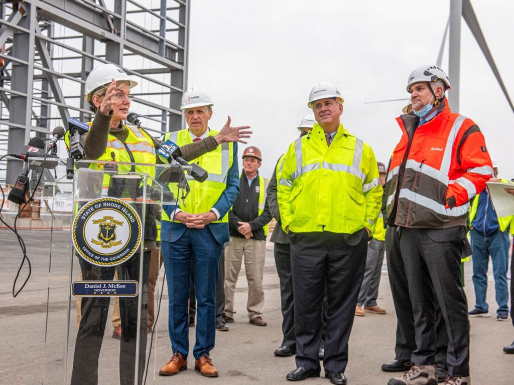 Pictured, left to right: U.S. Secretary of Energy Jennifer M. Granholm; Rhode Island Governor Dan McKee; Eversource Energy CEO and President Joe Nolan; Ørsted Offshore North American CEO David Hardy. Photo Credit: Ørsted and Eversource
