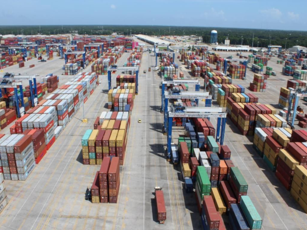 Cranes at Wando Welch Terminal will be upgraded with high performing, environmentally friendly engines. (Photo/English Purcell/S.C. Ports Authority)
