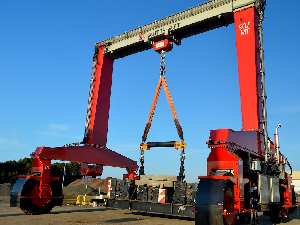 The new Shuttlelift cranes were tested to 91.5t. 