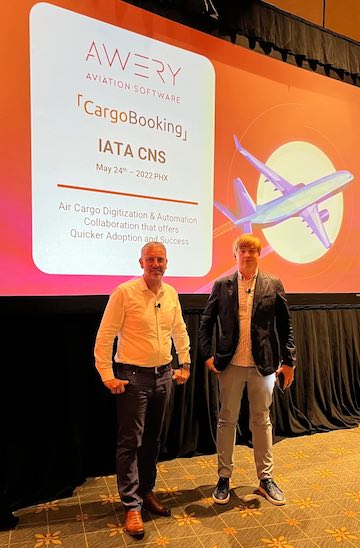 Vitaly Smilianets, Chief Executive Officer, Awery Aviation Software (right),Tristan Koch, Chief Commercial Officer, Awery Aviation Software (left) at the CNS Partnership Conference 2022 in Phoenix, Arizona, USA.