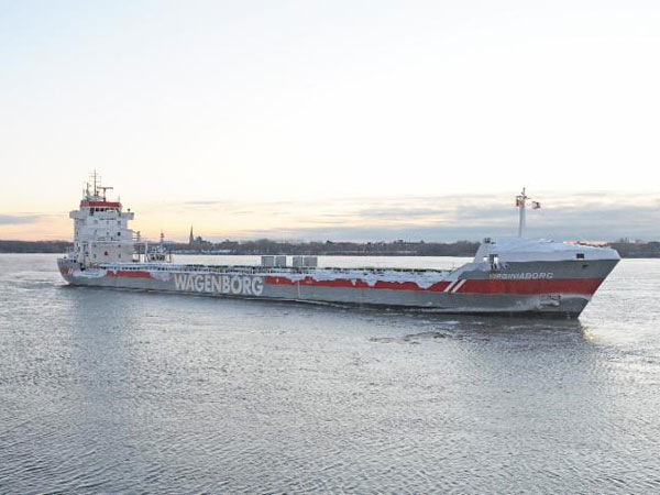 The Virginiaborg, first ocean-going vessel to reach the Port of Montreal without a stopover in 2019. 