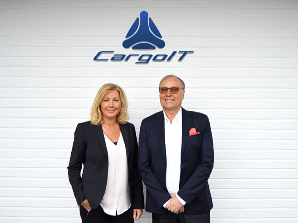 (L to R) Photo of CargoIT Founders Christina and Bjorn Wiklund
